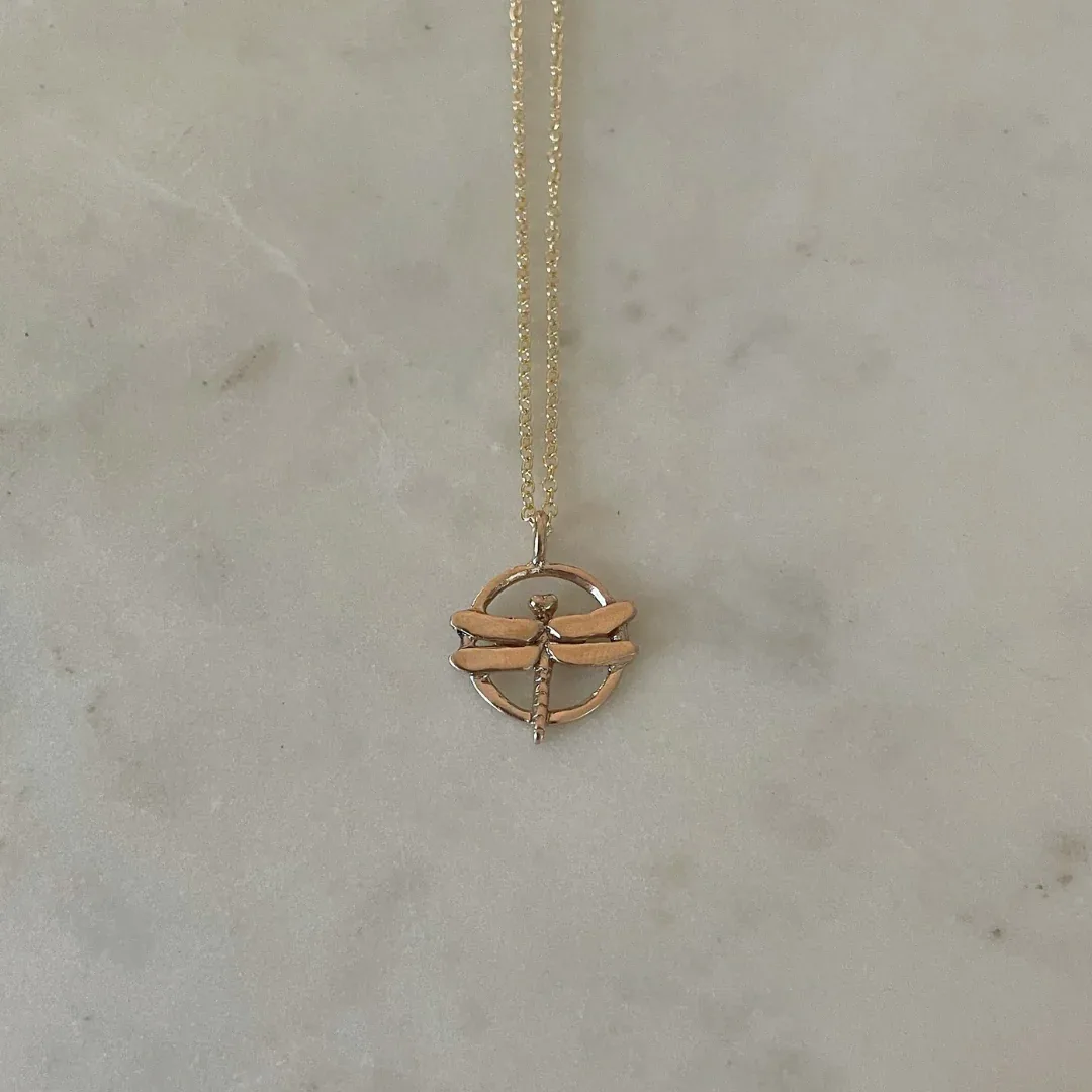 14K GOLD DRAGONFLY PENDANT - Image 2