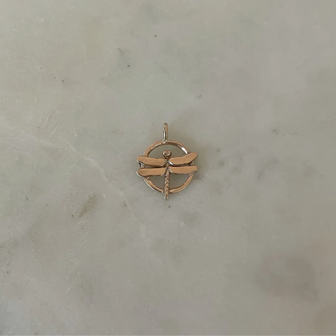 14K GOLD DRAGONFLY PENDANT