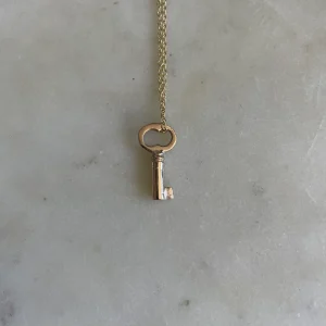 14K GOLD KEY PENDANT