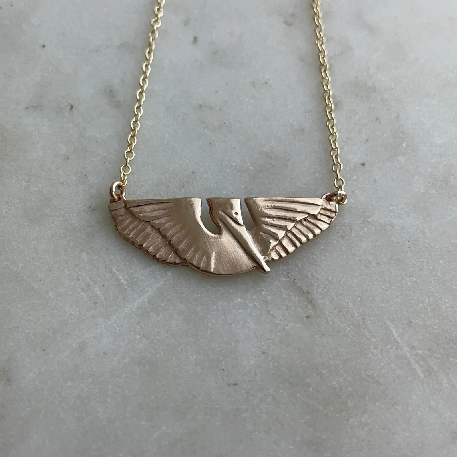 14K GOLD PELICAN BAR NECKLACE — SMALL