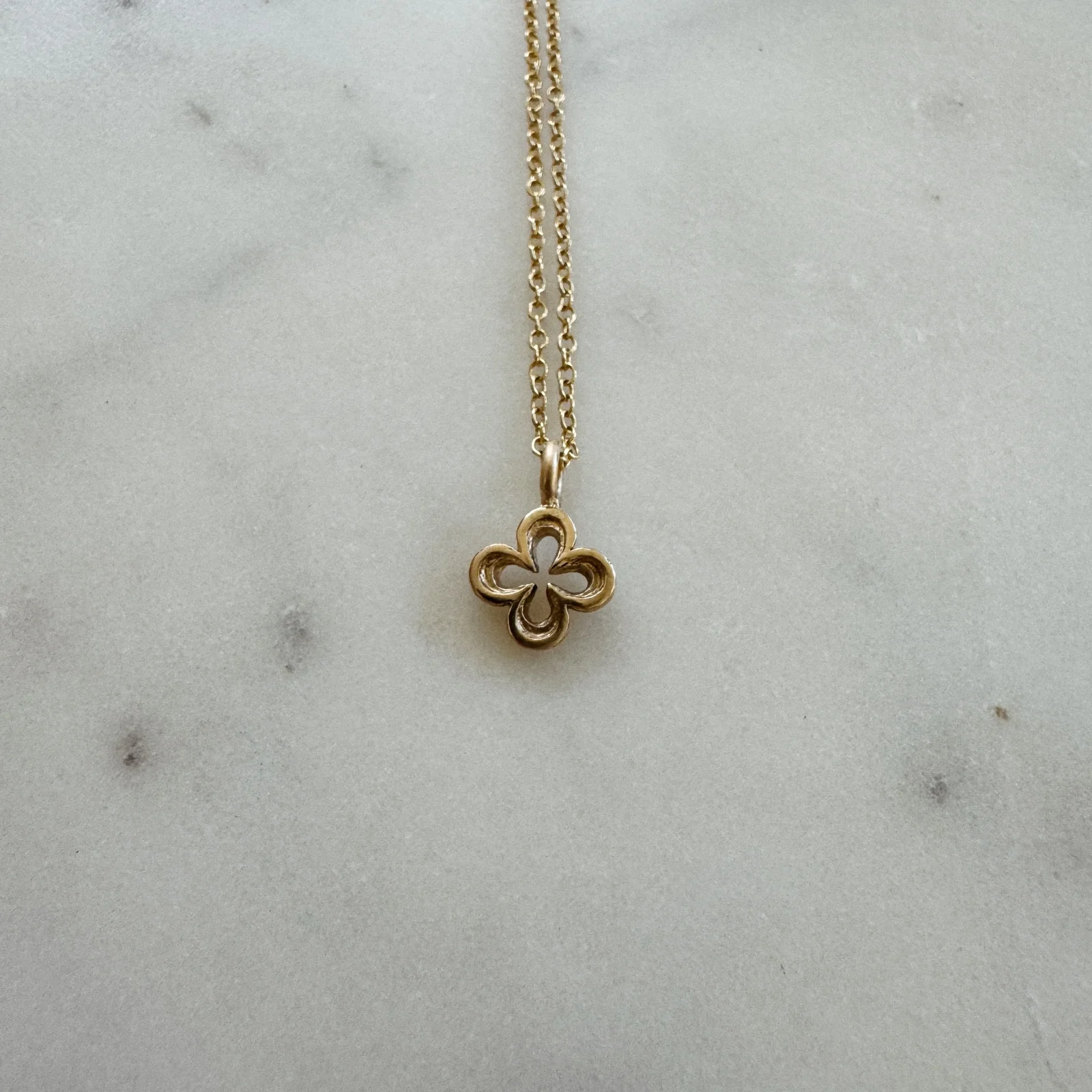 14K GOLD QUATREFOIL PENDANT — SMALL
