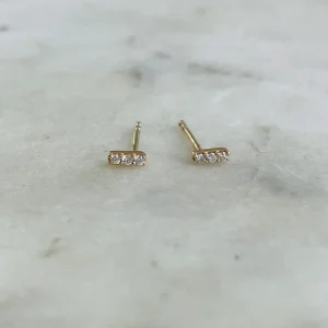 14K GOLD STUDS — BAR WITH DIAMONDS