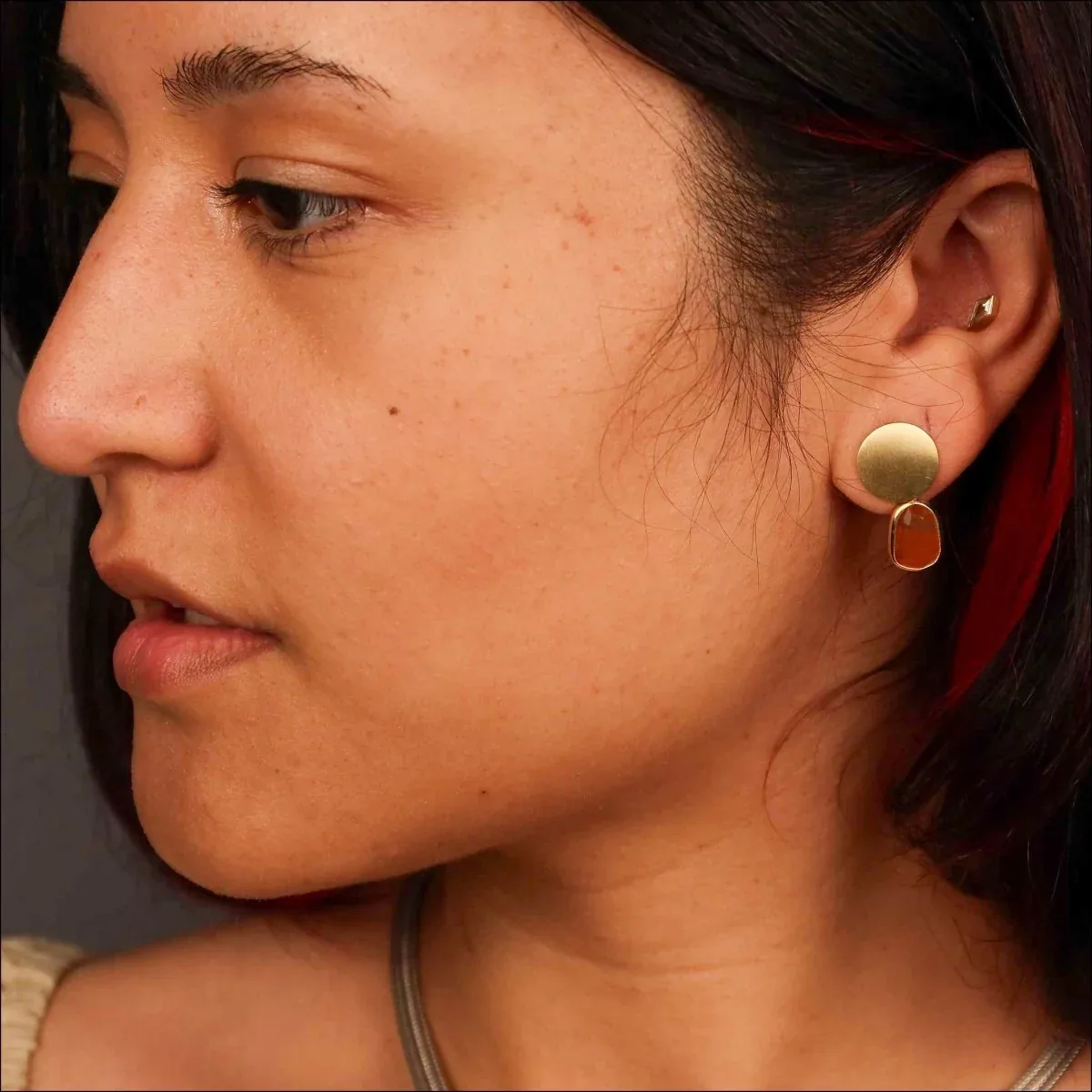 Carnelian Drop Earrings 18KY - Image 2