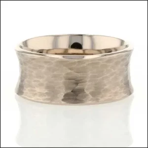 Concave Hammered Men's Band 14KW