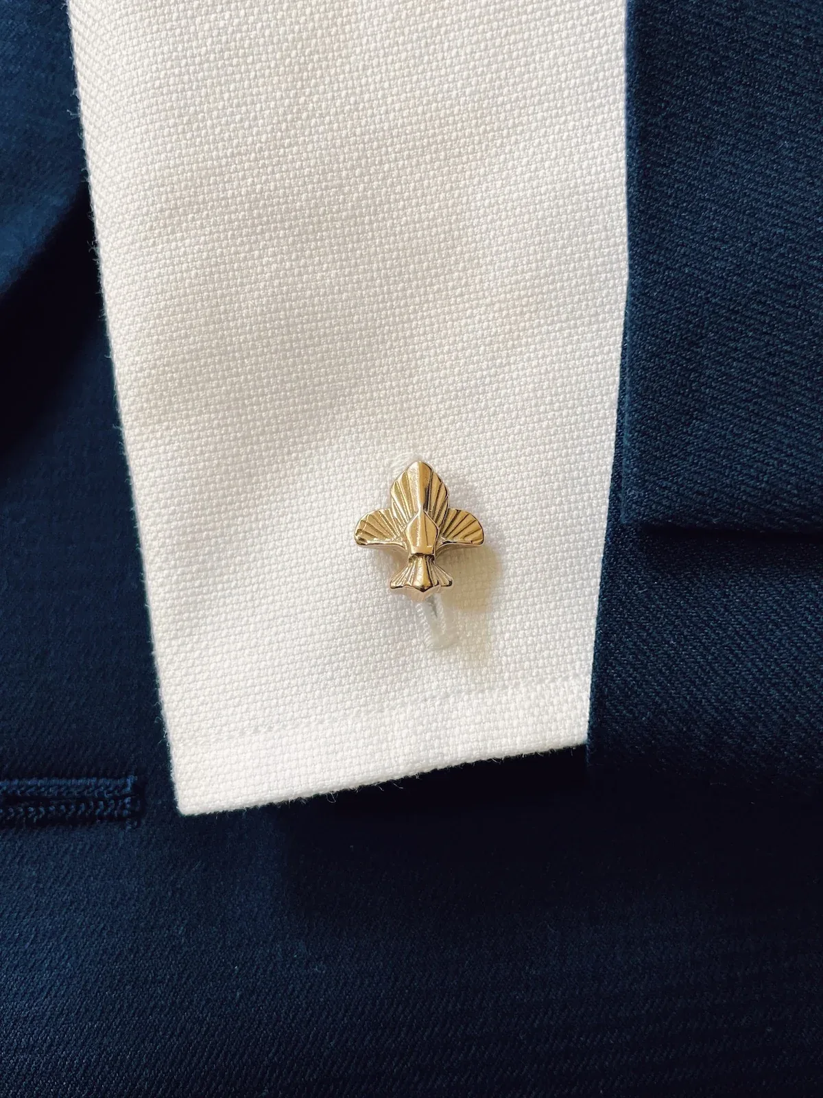FLEUR DE LIS CUFFLINKS - Image 2