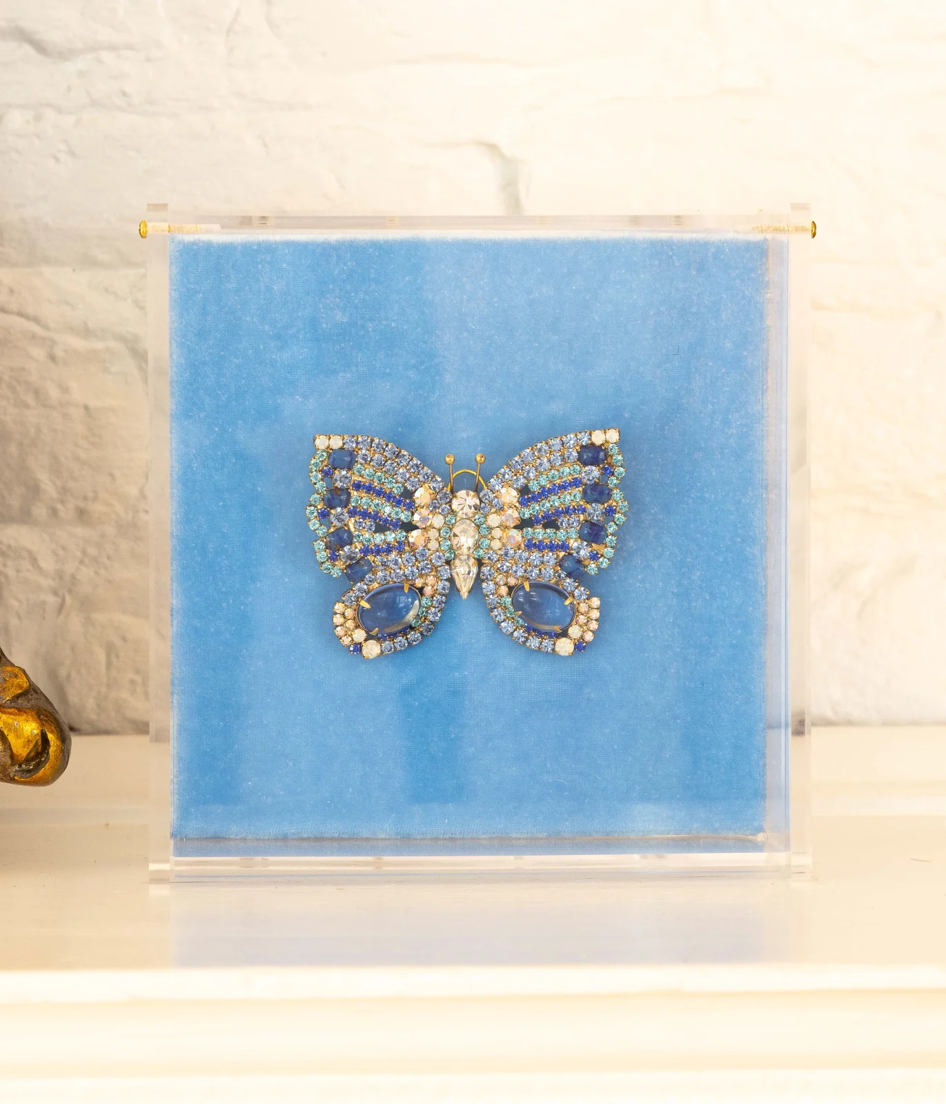 Small Butterfly in Crystal AB / Aqua / Light Sapphire - Image 2