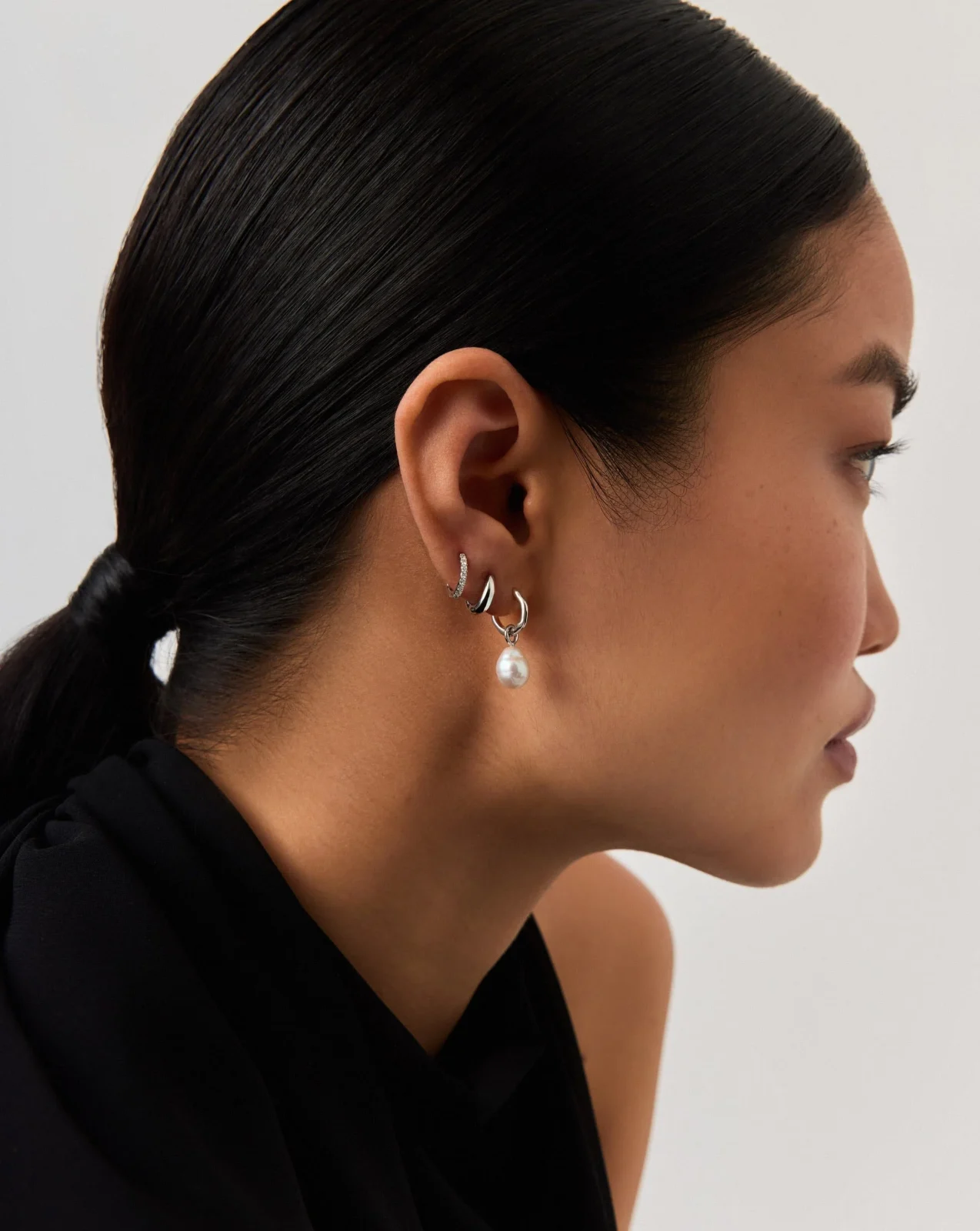 Solid Gold Baroque Pearl Organic Hoop Earrings | 9ct Solid White Gold/Pearl - Image 2