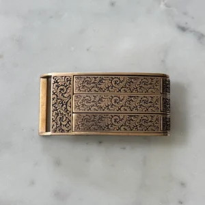 THE ENGRAVED ONE