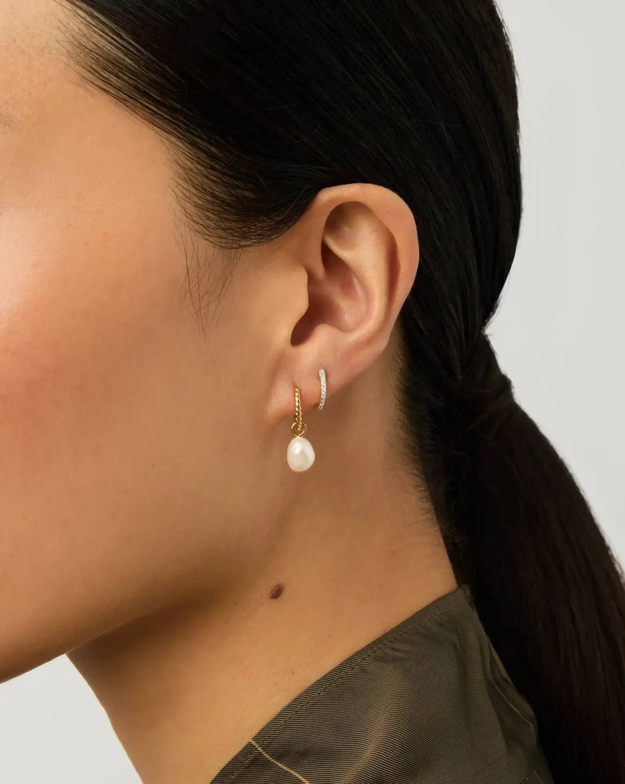 The Girl with the Pearl Earring Set | 18ct Gold Vermeil/Pearl/Cubic Zirconia - Image 2