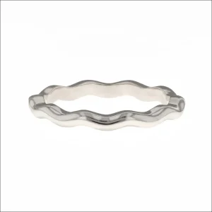 Wavy Stackable Band 14KW